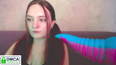 Snapshot of alyssa__scarlet chatting on October 7, 10:30 am Alyssa online show from October 7, 10:30 am