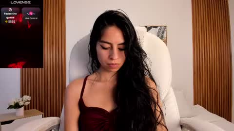 alyssabeauty_ online show from June 13, 10:07 pm