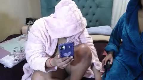 alyssabrownx online show from June 20, 5:05 pm