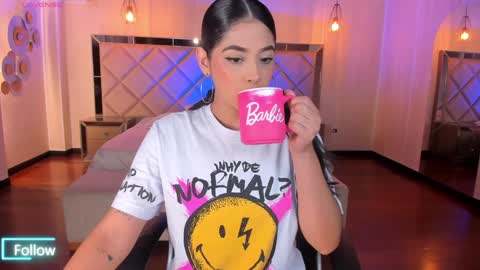 Snapshot of alyssadean_ chatting on January 17, 11:38 am Aly online show from January 17, 11:38 am