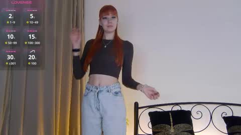 Alyx online show from November 28, 2:42 pm