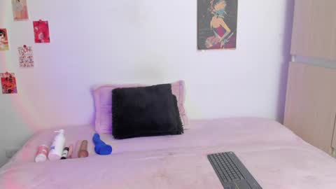    online show from February 26, 1:36 am