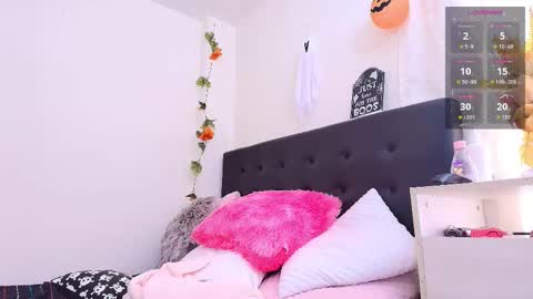 Isabella online show from October 11, 7:27 pm