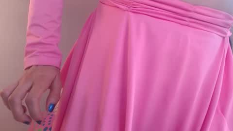 valentia online show from March 8, 1:48 pm