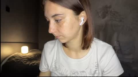 amalia_lambert13 online show from July 28, 7:37 pm