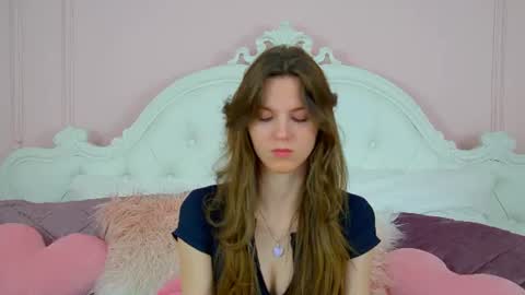 AmaliaLima online show from July 2, 4:29 am