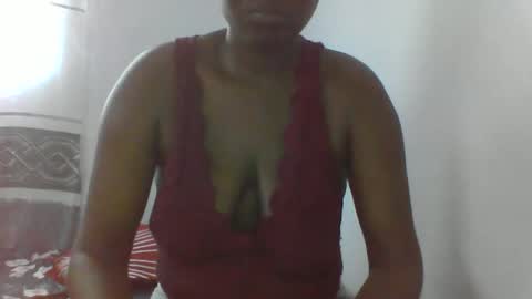 Snapshot of amanda1523 chatting on October 12, 6:49 am Lin online show from October 12, 6:49 am