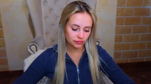 Amanda online show from December 19, 3:18 am