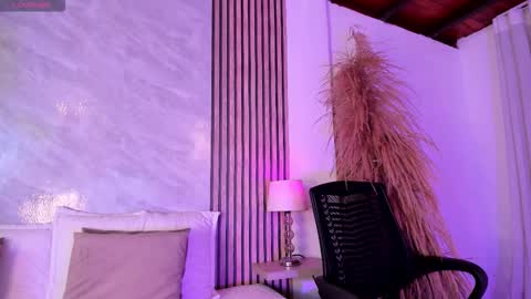 Luisa online show from October 26, 11:55 pm