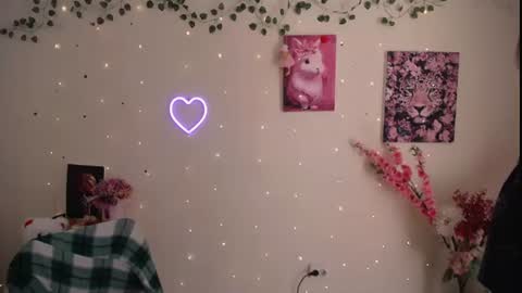 amanda_bright_ online show from June 24, 11:20 am