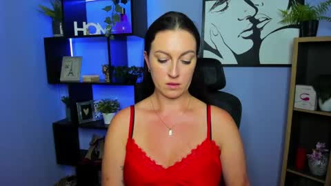 Amanda online show from May 6, 1:37 pm