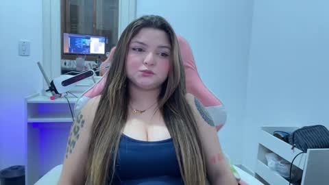 Snapshot of amandhaaa chatting on September 10, 1:38 am Amandha online show from September 10, 1:38 am