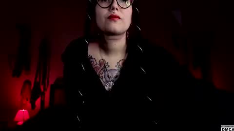 Goddess Amanita online show from October 23, 9:48 am