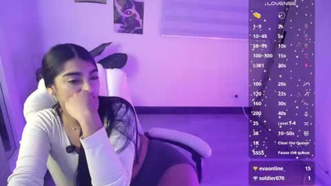 amara_silk online show from July 25, 12:17 am