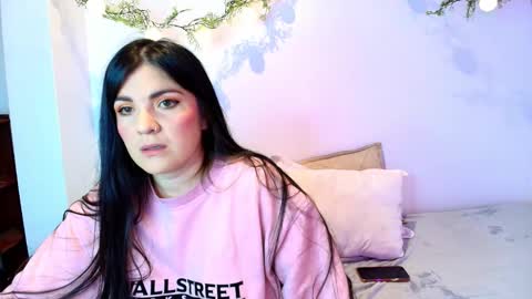 Amara Vega  online show from January 8, 9:24 am