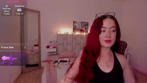 amaraa_couper1 online show from March 18, 4:17 am