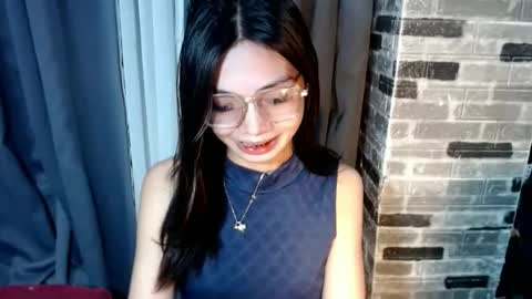 BELLA online show from January 19, 1:40 pm