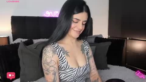 Amara online show from June 12, 10:18 pm