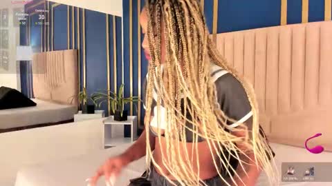 Amara online show from December 4, 11:23 am