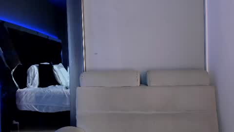 Emily online show from June 29, 1:11 pm