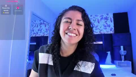 Emily online show from July 29, 10:37 am