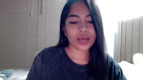 Amariah Holly online show from December 21, 11:47 am