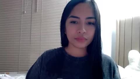 Amariah Holly online show from December 22, 12:41 pm