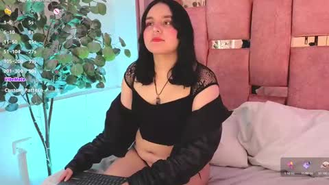   online show from December 3, 7:16 pm