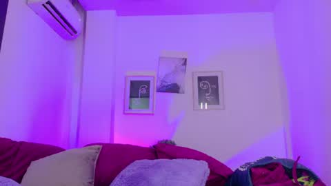 ambar_midnigth online show from July 7, 3:42 am