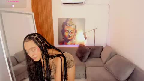 Ambar online show from June 11, 7:00 pm