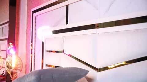 Julieta  online show from February 26, 11:53 am