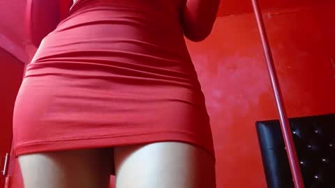 Snapshot of ambar_roux1 chatting on March 10, 2:26 pm ambar_roux1 online show from March 10, 2:26 pm