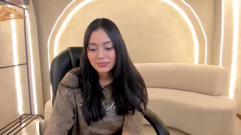 Ambar  online show from November 4, 12:21 pm