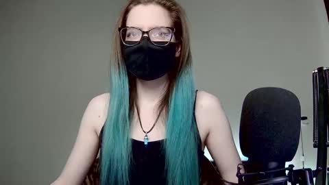 Amber non-nude model online show from January 18, 10:17 pm