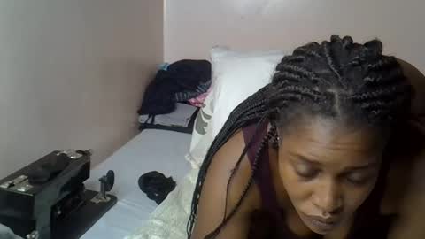 amber_cutie2 online show from July 18, 2:59 am