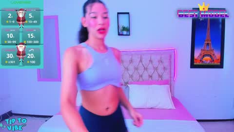 Snapshot of amber_hot22 chatting on December 11, 8:07 pm ambar online show from December 11, 8:07 pm
