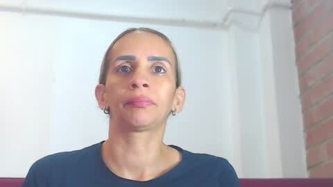 Amber Moore online show from June 6, 7:20 pm