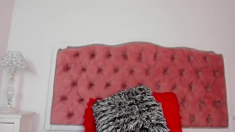 Snapshot of amber_roose75 chatting on September 18, 12:04 pm julieta online show from September 18, 12:04 pm