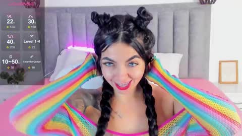 Michell  online show from November 22, 5:37 pm