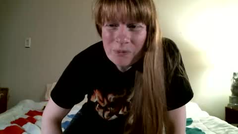 Amberglo Anderson online show from April 22, 5:10 pm