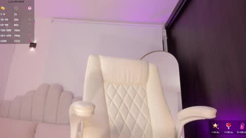 Amber  online show from April 28, 2:27 am