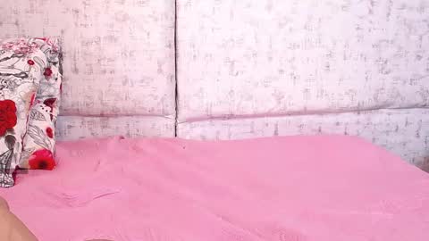 Snapshot of ambersfoxx chatting on October 16, 4:53 pm ambers online show from October 16, 4:53 pm