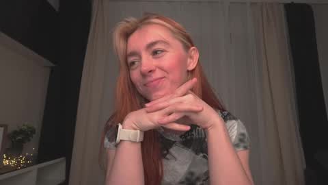 Snapshot of ameliamber0 chatting on February 1, 4:00 pm Amelia online show from February 1, 4:00 pm
