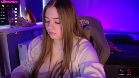 Amelia online show from June 21, 9:35 am