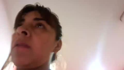Snapshot of amelie01bronw chatting on October 12, 8:22 pm amelie brown online show from October 12, 8:22 pm