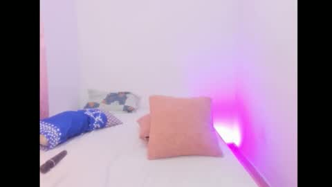 Amelie  online show from January 11, 12:59 am