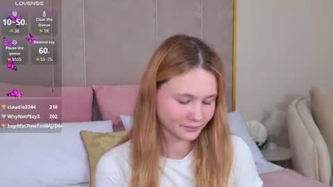 AmeliRoyse online show from June 19, 6:00 pm