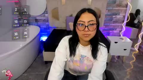 amhira_tay online show from July 21, 7:14 pm