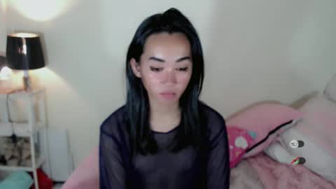 Snapshot of ami_lewis chatting on September 30, 3:12 am JOANNA online show from September 30, 3:12 am