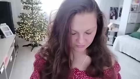 Mila online show from January 19, 3:14 am